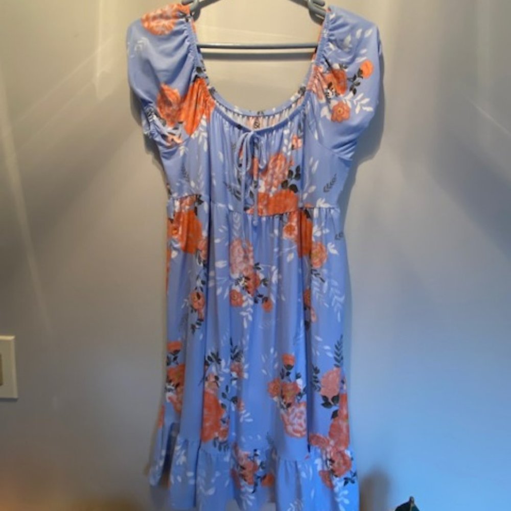 SO brand knee length dress